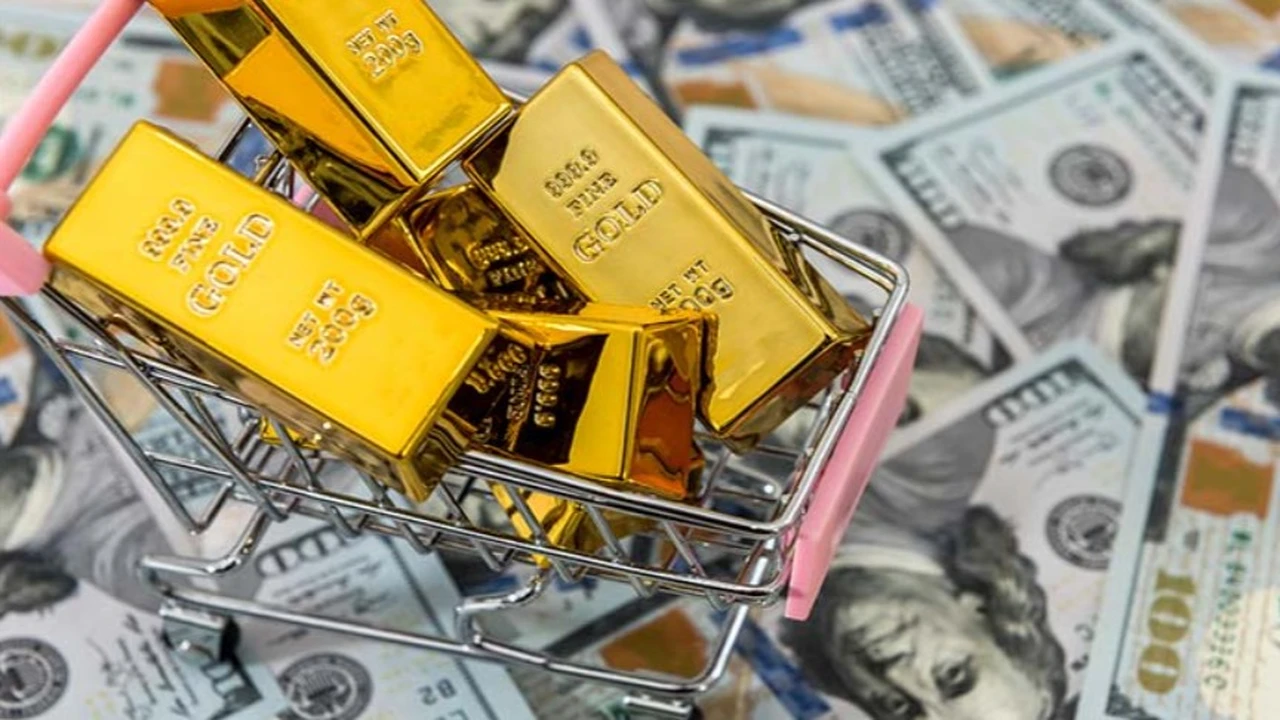 تقلبات أسعار الذهب والدولار في مصر خلال تعاملات يوم الجمعة 6 مارس